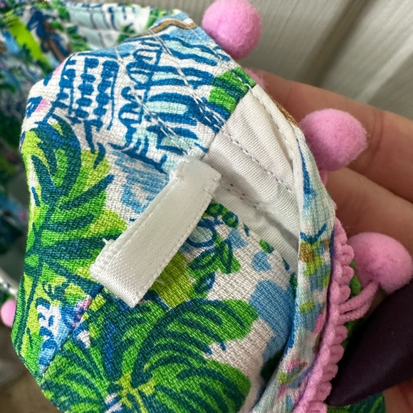 Lilly Pulitzer Mila Shift Dress in Sprout Green Lilly on Holiday Size 12 EUC - Picture 12 of 15